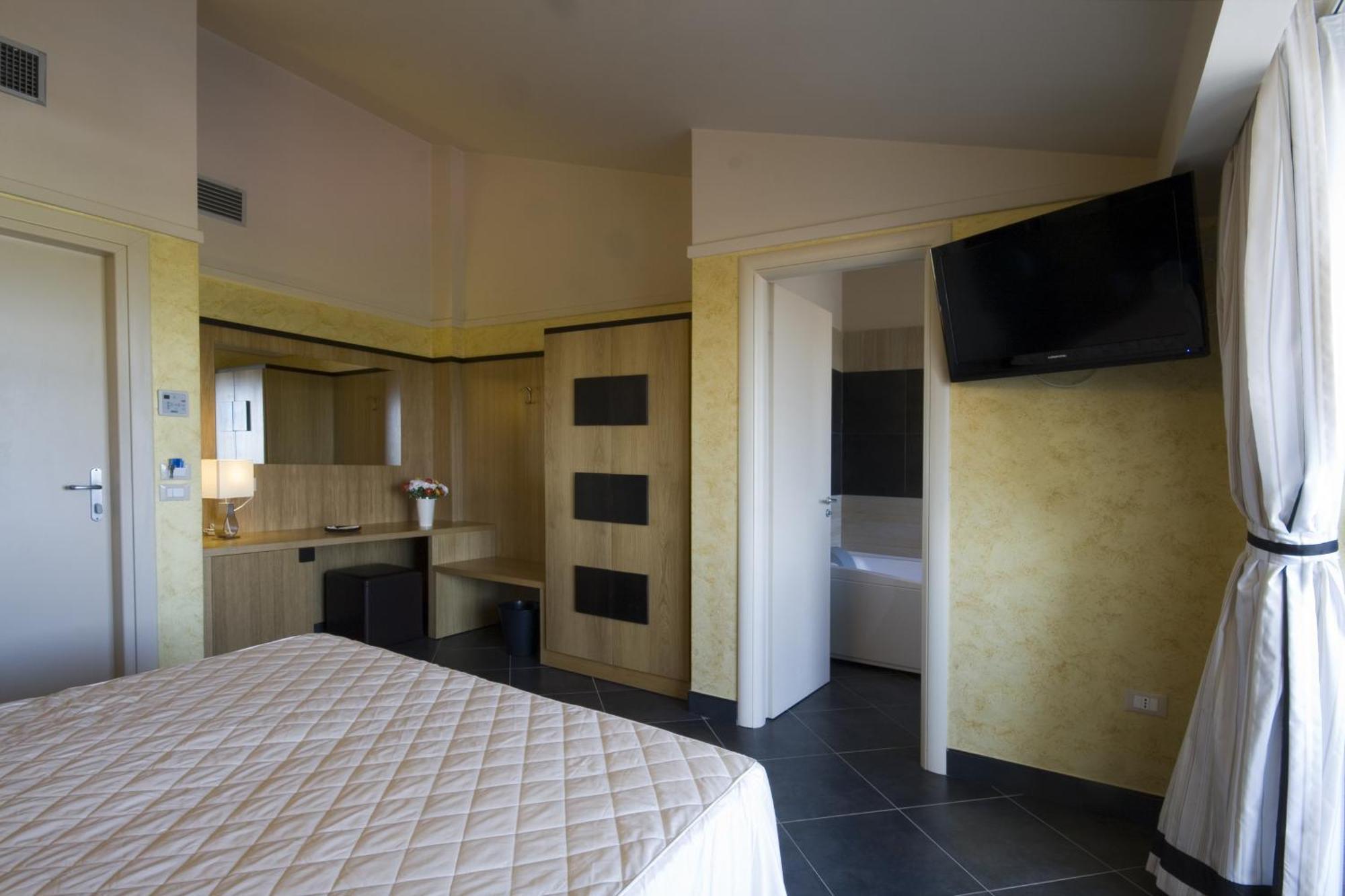Hotel Briganti Qualiano Chambre photo