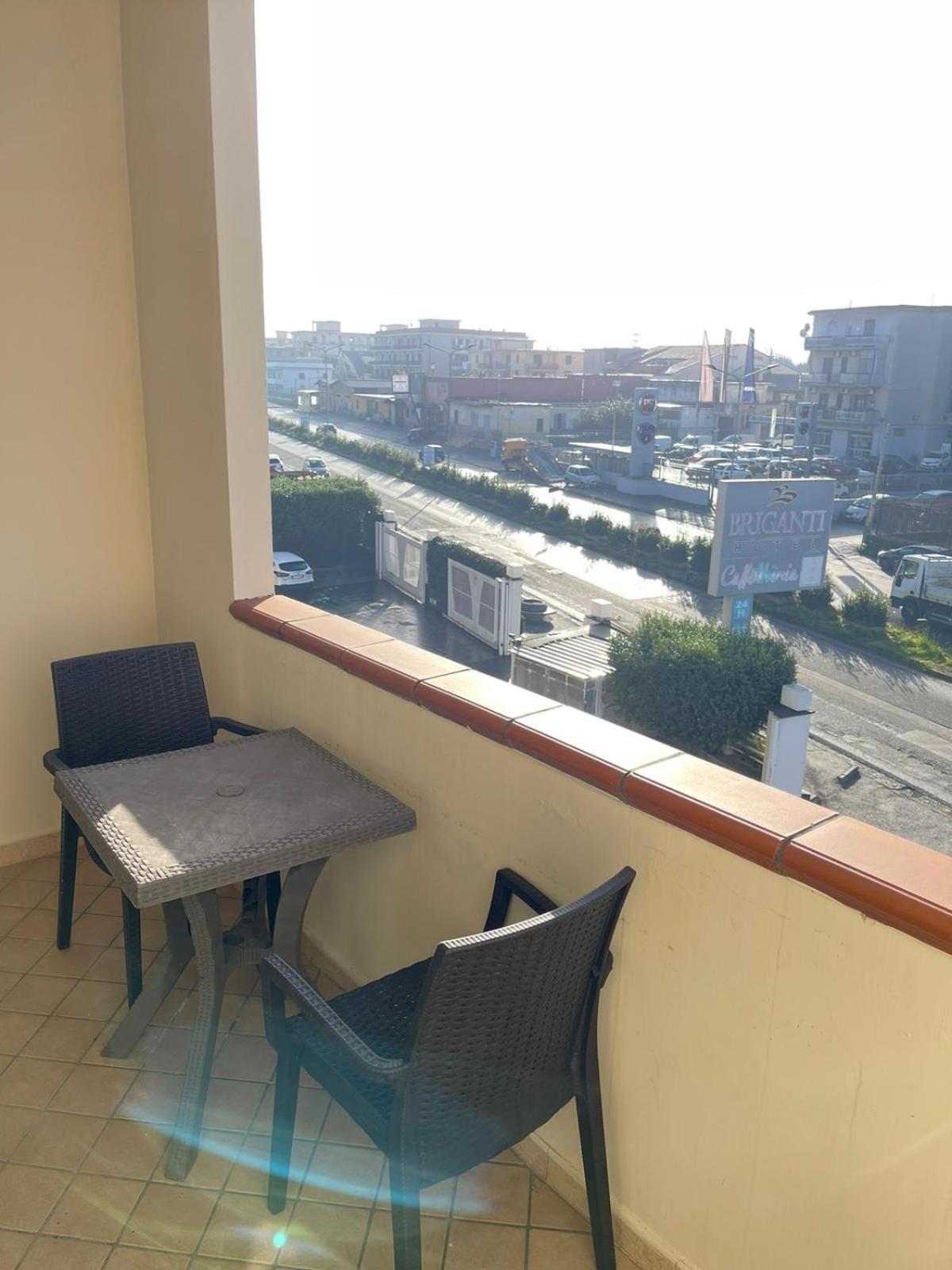 Hotel Briganti Qualiano Extérieur photo
