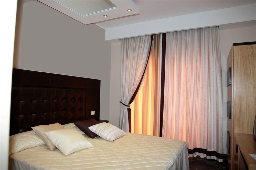 Hotel Briganti Qualiano Extérieur photo