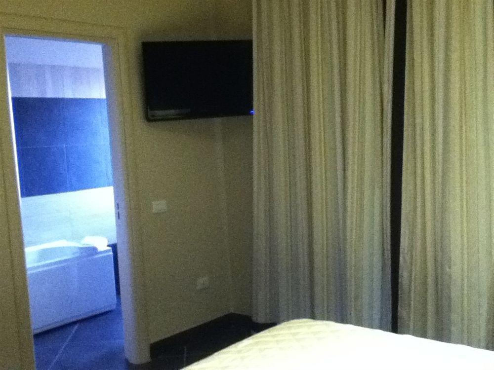 Hotel Briganti Qualiano Extérieur photo